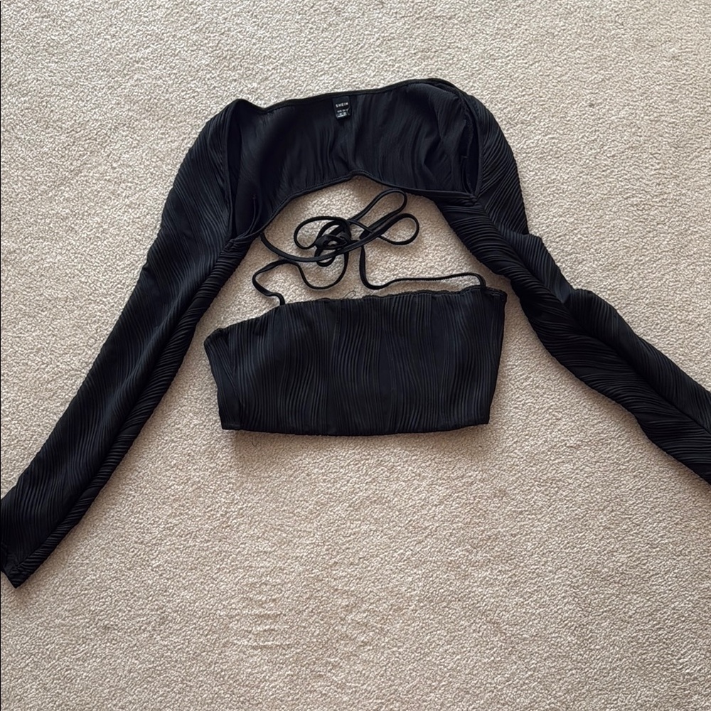 Shein/ Halter Black Bandeau Halter Women's /Bolero Shrug